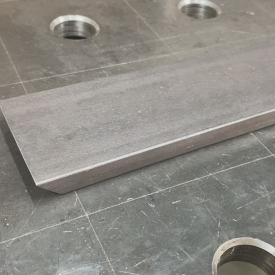 Support Countertops on Knee Walls, Weldpress Metal Bracket fo Kitchen Island Countertops, Stone or Wood Desks, Breakfast Bars, Support Granite, Quartz, Natural Stone, Concrete